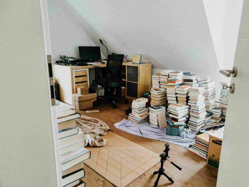 2021 Blog-Restart Brösels neues Bücherzimmer